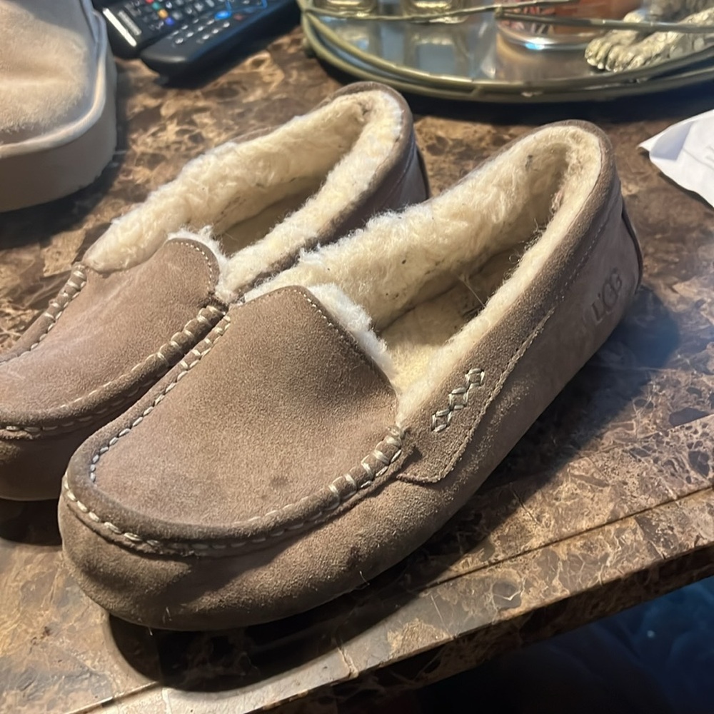 UGG Tan Slippers for Women - Picture 2 of 5